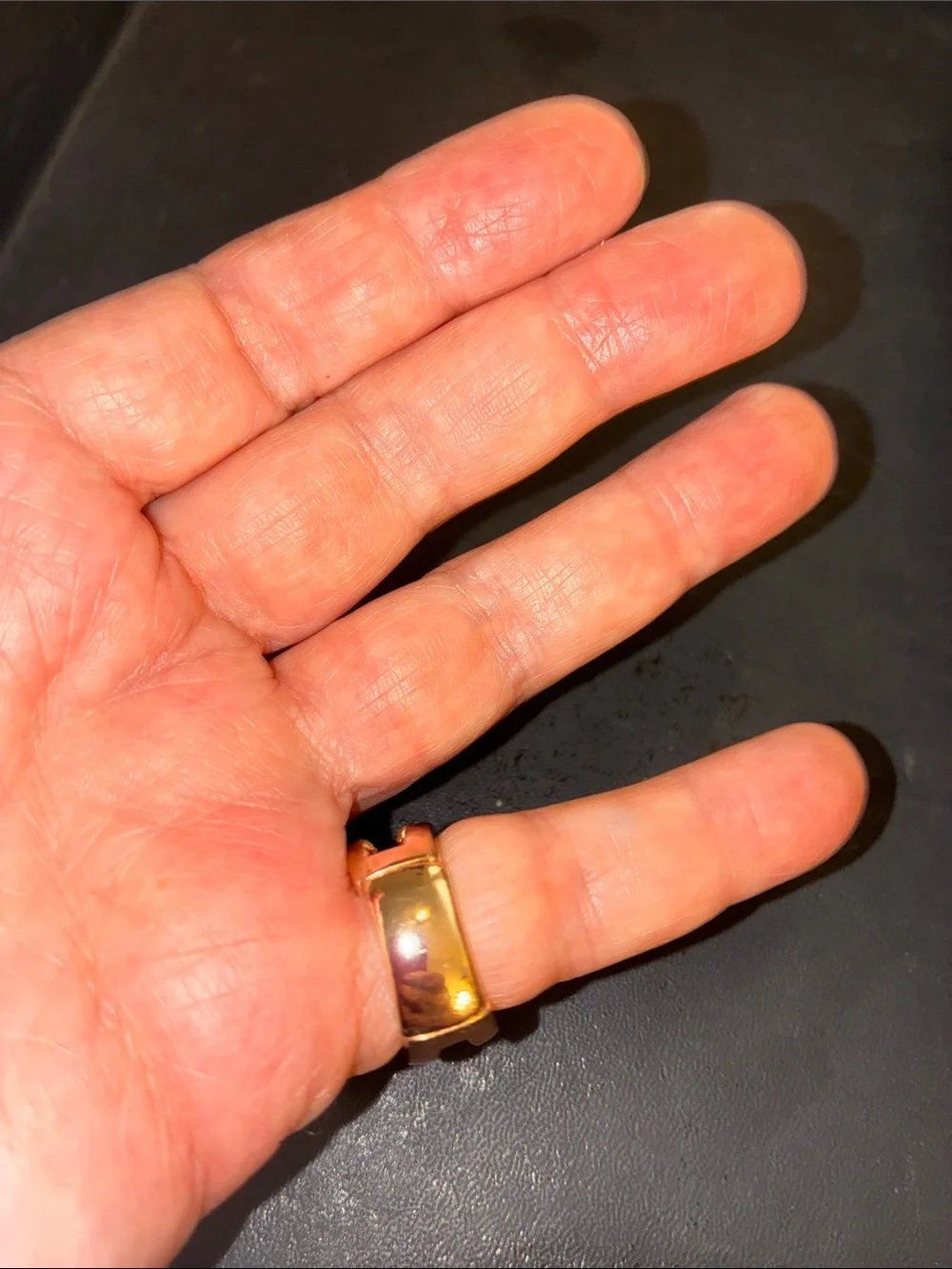 Gold-Tone Stretch Ring with Peach Cabochon Center